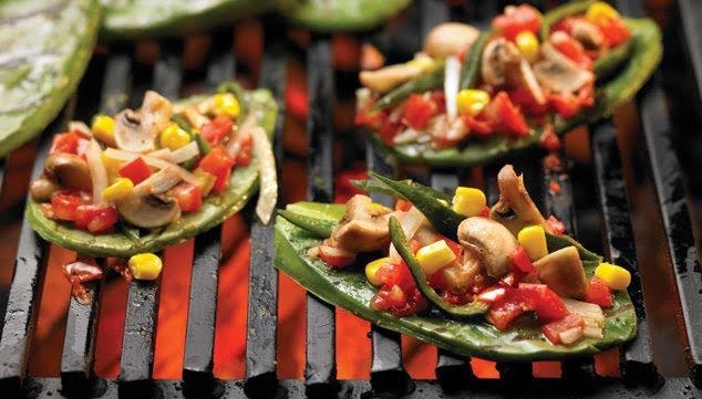 Huarache de nopal y champiñones