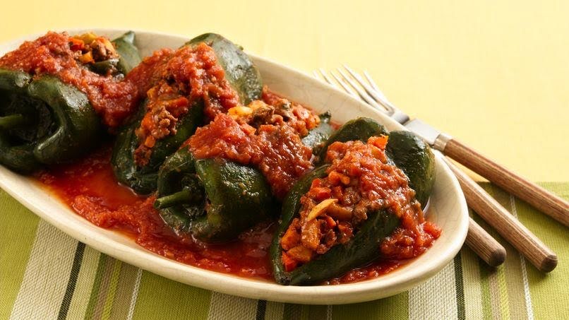 Chiles rellenos de carne de 216.2 Kcal