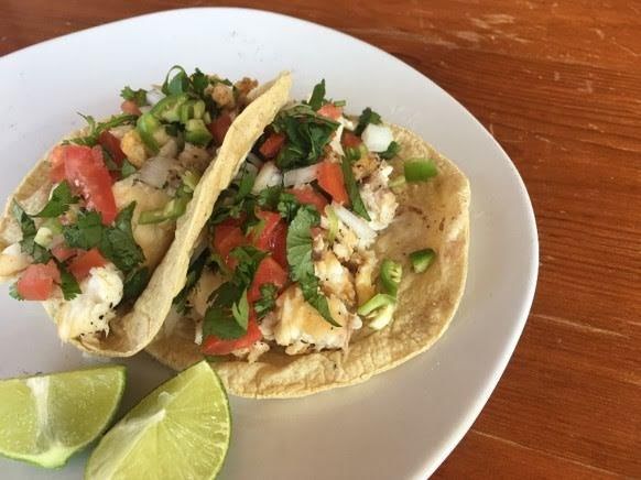 Tacos de pescado de 139 Kcal