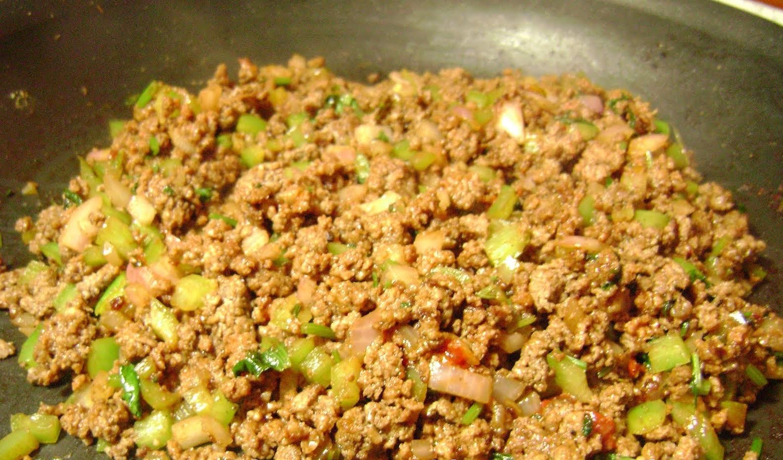 Picadillo de pimientos de 199.2 Kcal