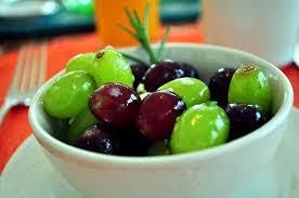 Mix de uvas y almendras de 127 Kcal