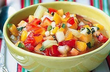 Gazpacho de fruta de 232 Kcal