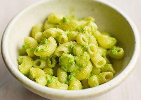 Pesto pasta de 234.2 Kcal