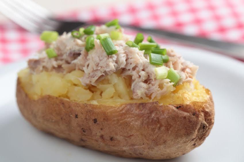 Roasted potato with tuna in airfryer