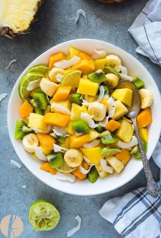 Bowl tropical con mango, kiwi y plátano de 179 Kcal