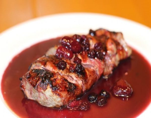 Lomo de Cerdo en Salsa de Moras y Romero Navidad