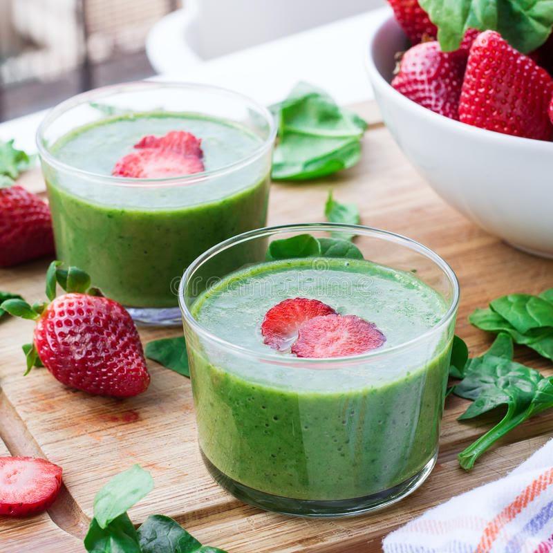 Smoothie de fresas y espinacas