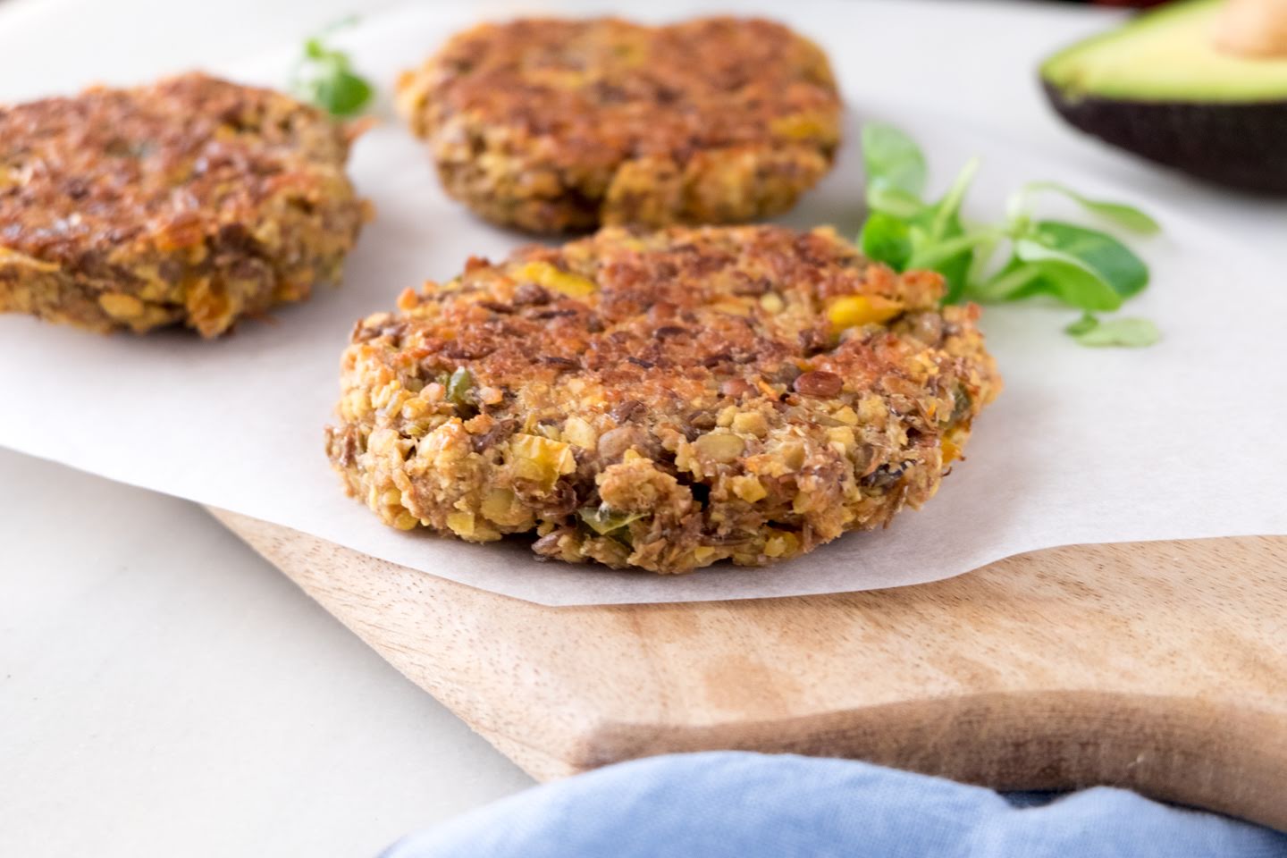 Hamburguesa de lenteja con arroz por Avena Salud - Receta fácil en la app  para nutriólogos Avena