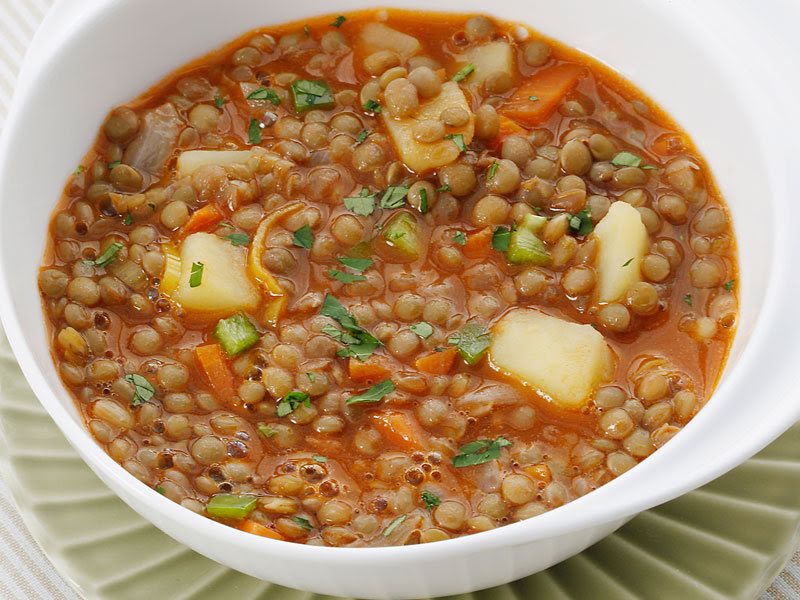 Sopa de lentejas con papa