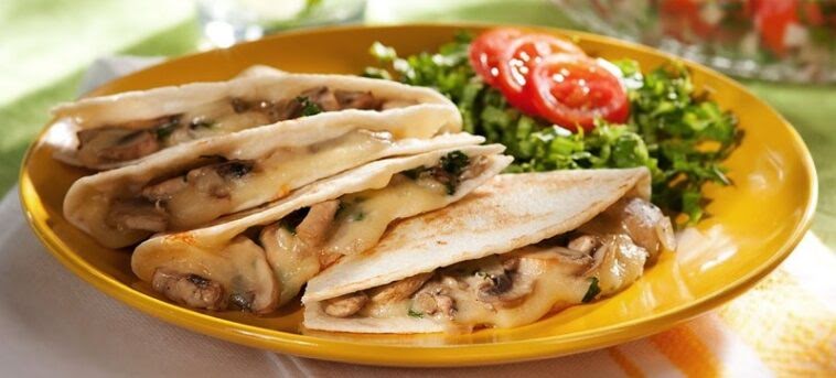 Quesadillas con carne y champiñones de 294 Kcal