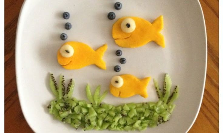 Peces en el mar de frutas de 256 Kcal