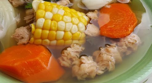 Caldo vegano de pollo de 236 Kcal