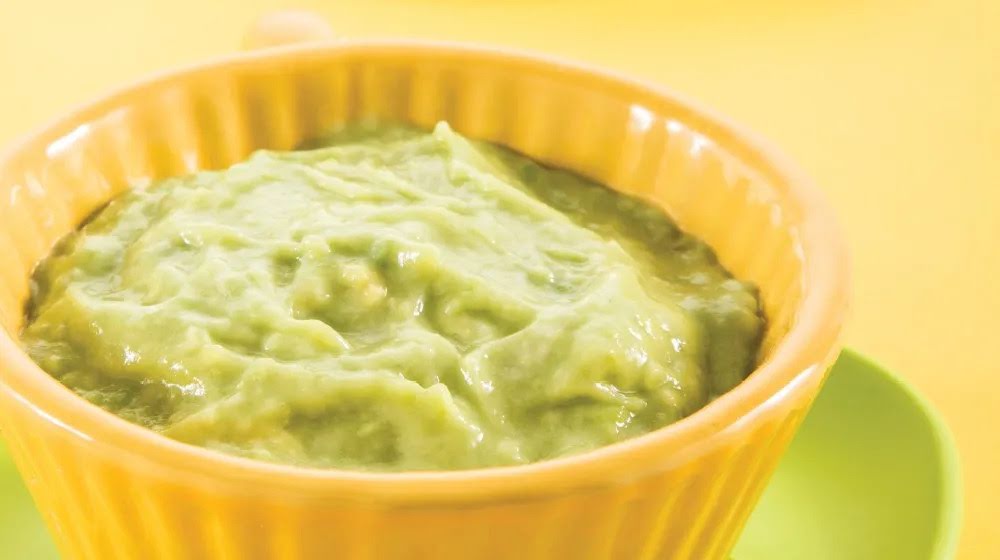 Papilla de aguacate con leche de 54 Kcal