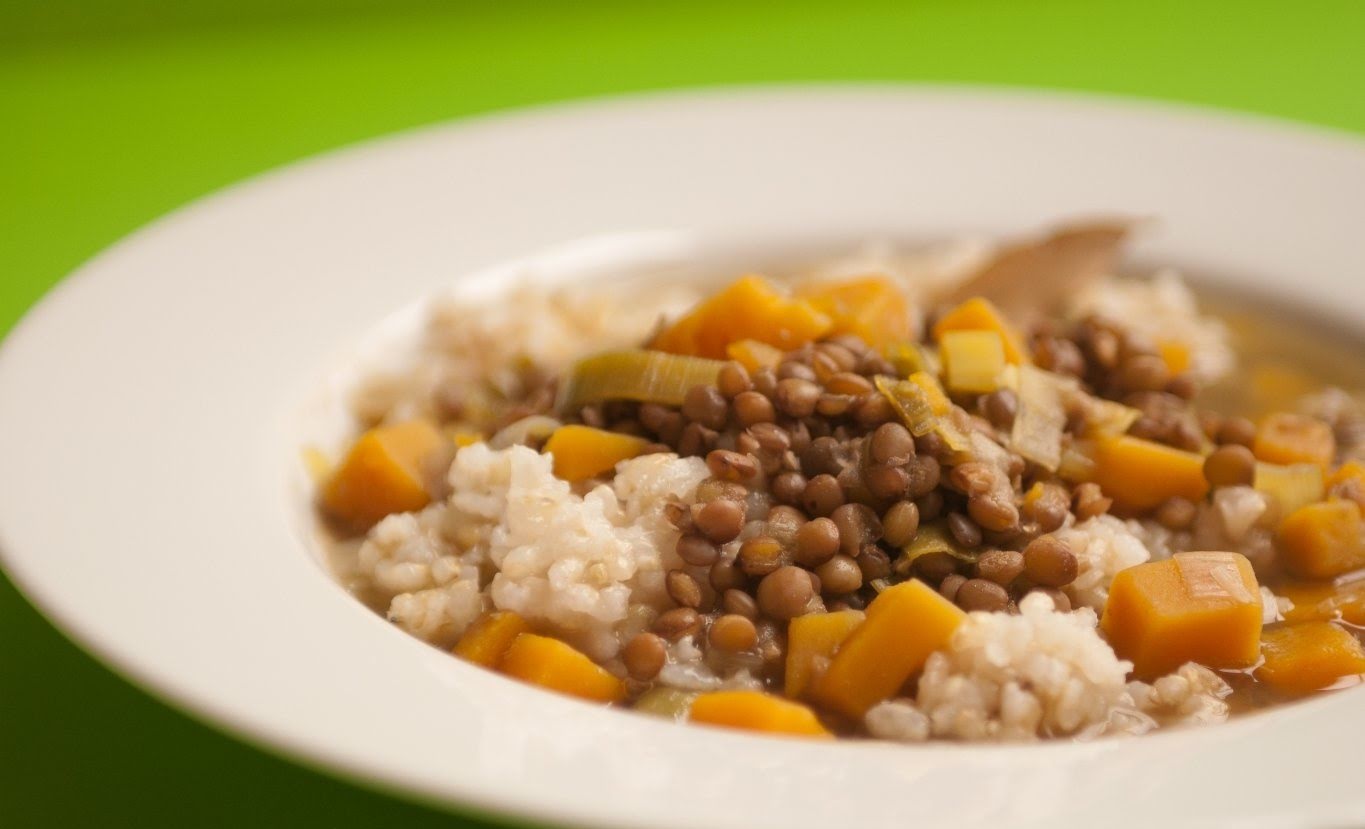 Sopa de lentejas y arroz