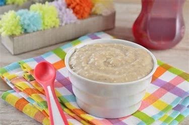 Papilla de quinoa con plátano por Avena Salud