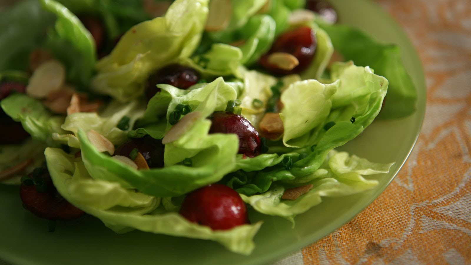 Ensalada de cereza de 145 Kcal