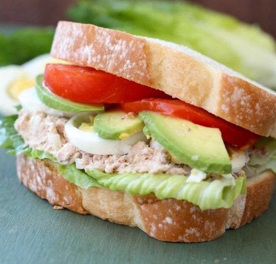 Sándwich de atún de 207 Kcal