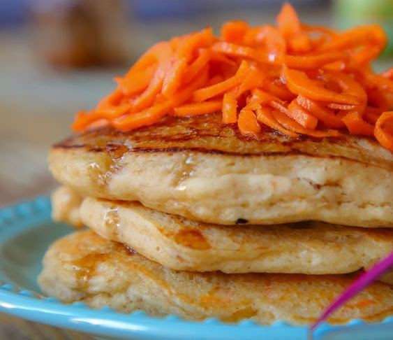 Hotcakes de zanahoria y plátano de 257 Kcal