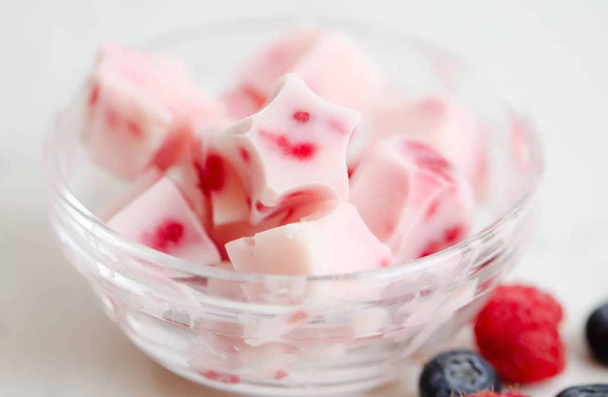 Bites de yogurt con fruta