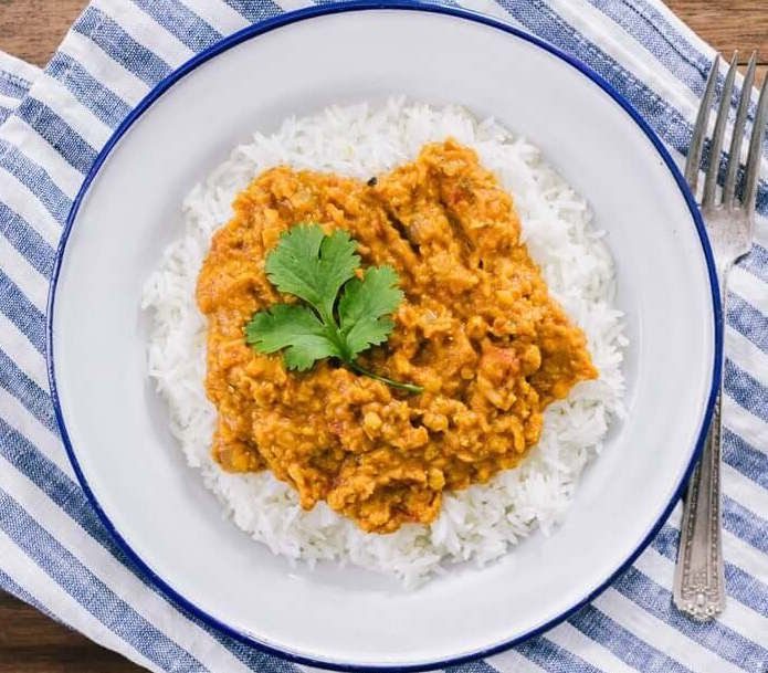 Lentejas al curry con arroz