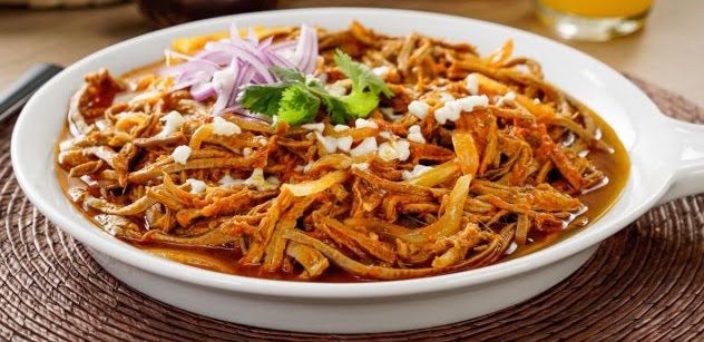 Tinga de res de 163.2 Kcal