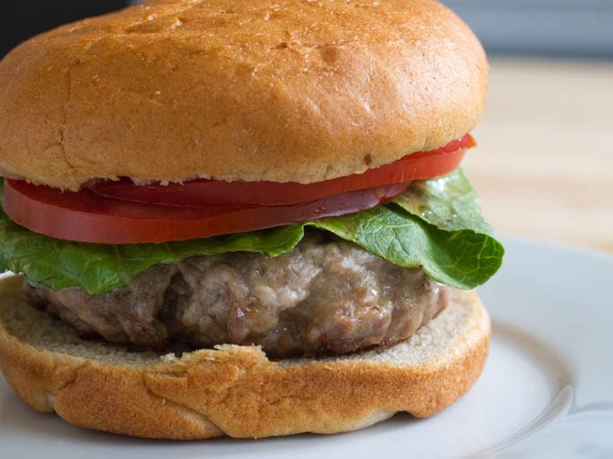 Hamburguesa de res por Avena Salud - Receta fácil en la app para  nutriólogos Avena