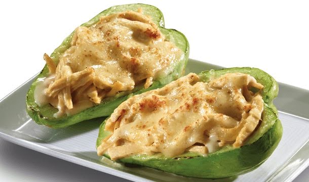 Chayote relleno de pollo de 160 Kcal