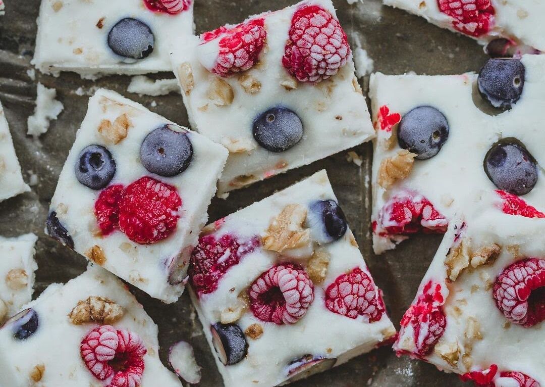 Barras congeladas de yogurt con fruta de 313 Kcal