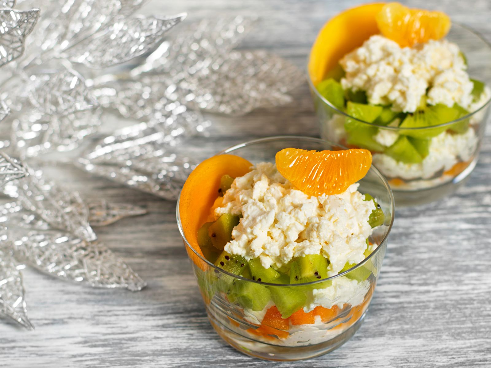 Queso cottage con naranja y kiwi de 115 Kcal