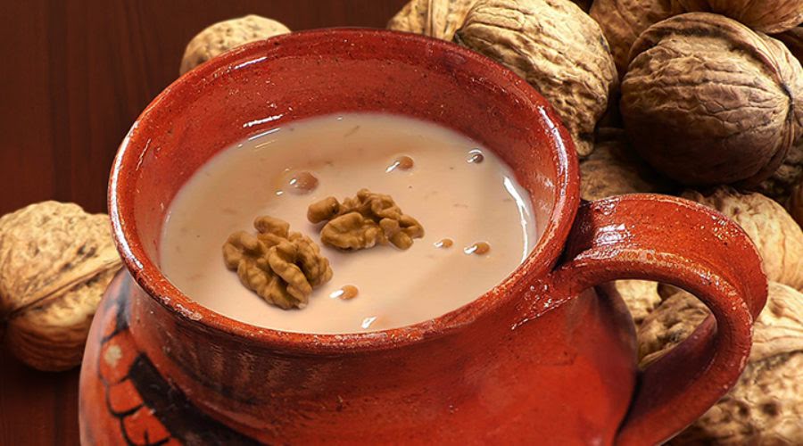 Atole de nuez ligero de 165 Kcal