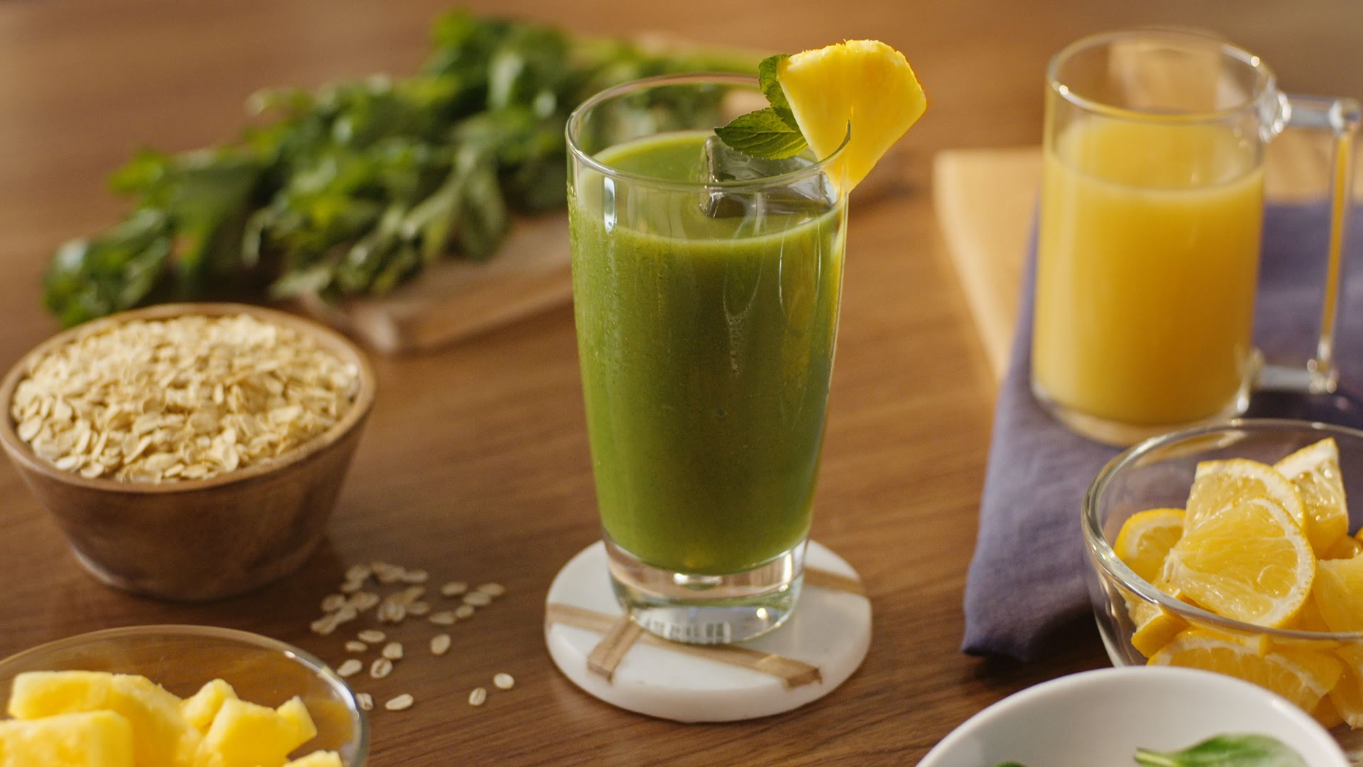 Jugo verde con Avena QUAKER® de 257 Kcal