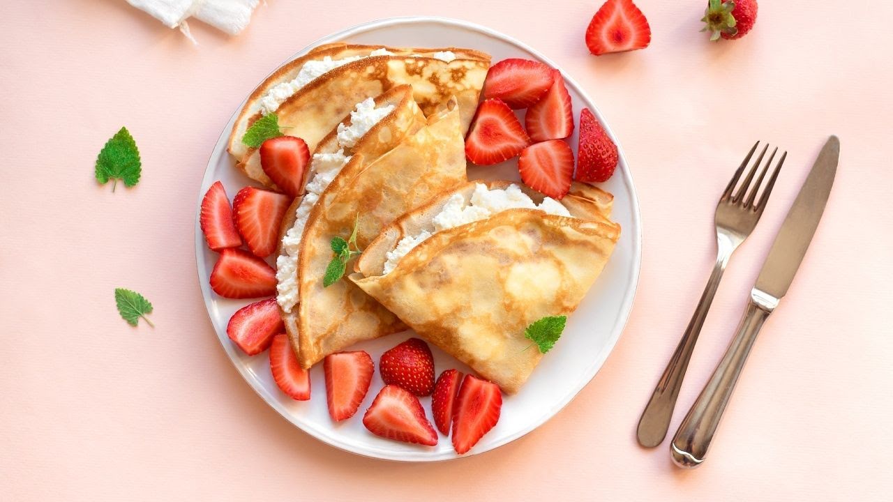 Crepa de fresas con requesón de 312 Kcal - Receta fácil en la app Avena