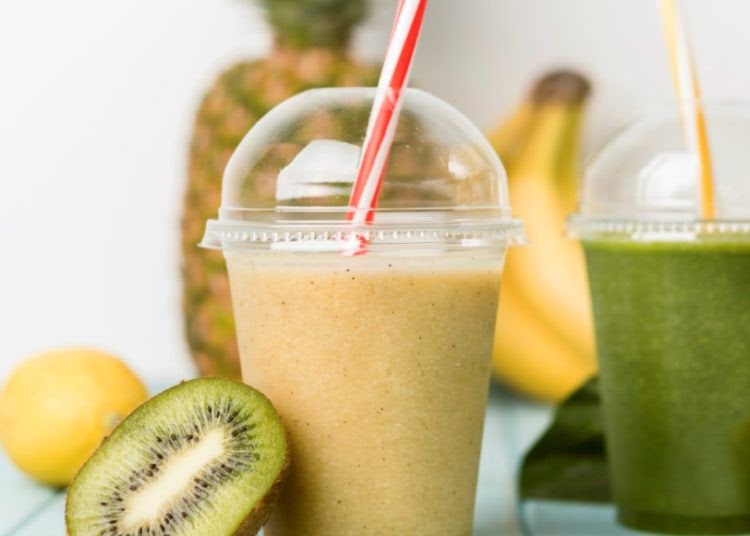 Licuado de kiwi, plátano de 157 Kcal