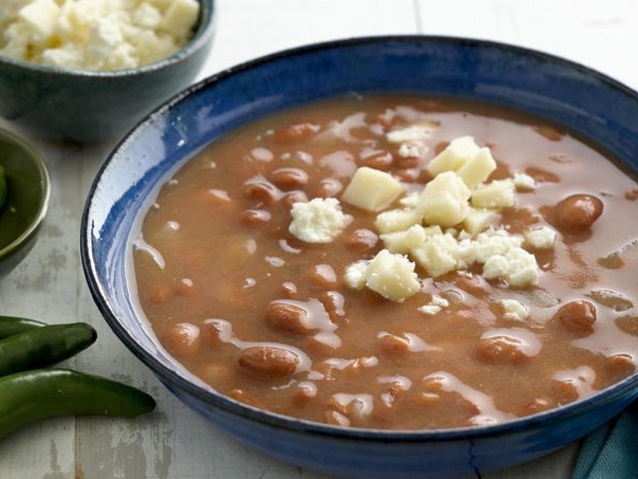 Frijoles en sopa de 216.2 Kcal