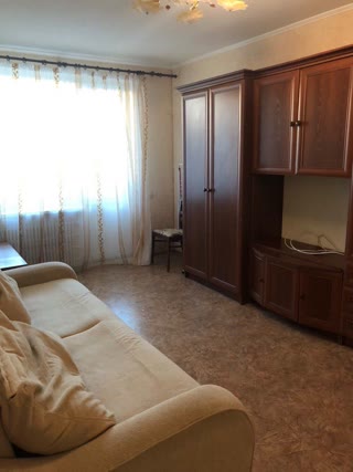 Продам 2-комнатну квартиру на Алексеєвці