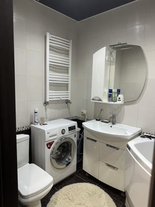 For Sale 2-Room Apartment in Zhuravlevka