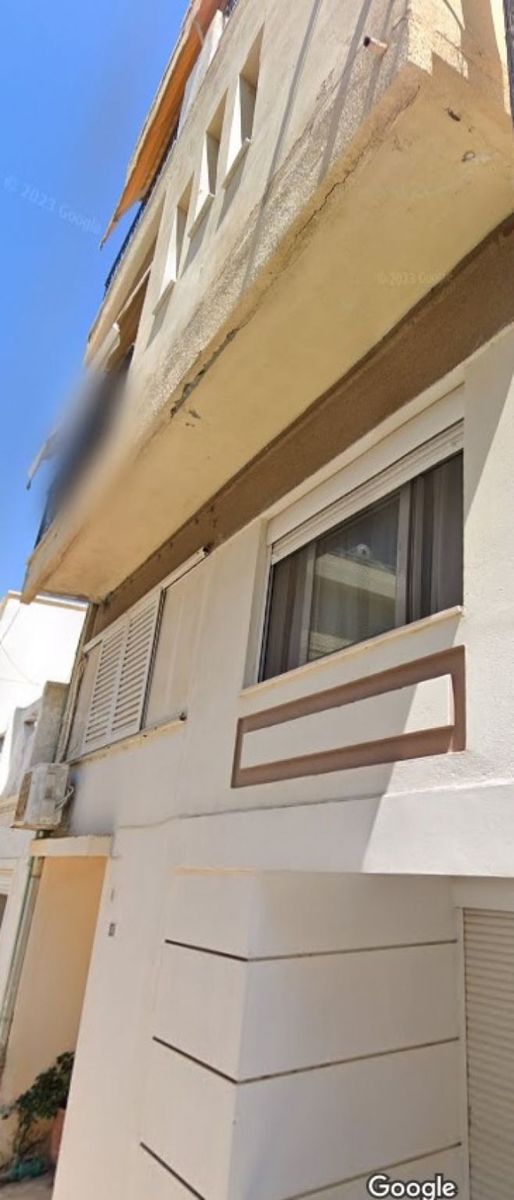 Κτίριο 304τ.μ.