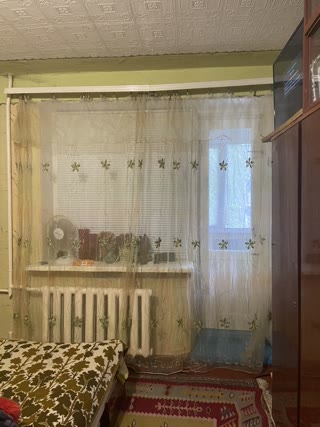 терміново! продам однокімнатну квартиру в центрі міста Красноград
