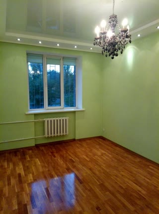 Продаж 3-кімнатної квартири біля метро Дарниця