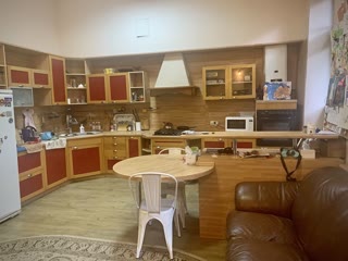 Продам 5к квартиру Центр