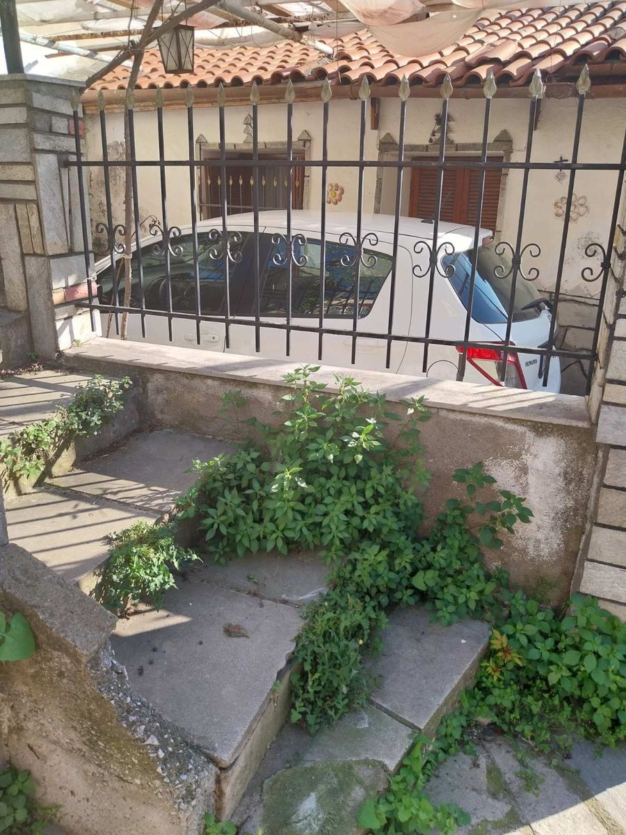 Отдельный дом, 165 м²