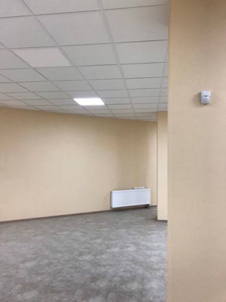 Науки продам в торговому центрі під магазин, офіс