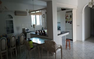120 m² Detached House