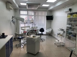 Стоматологічний центр 385 кв.м. Оболонська набережна.