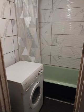Продаж 3к квартири 85 кв.м. на вул. Підлісна
