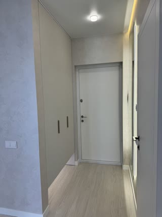 Продаж 1-кімнатної квартири в ЖК Варшавський Плюс