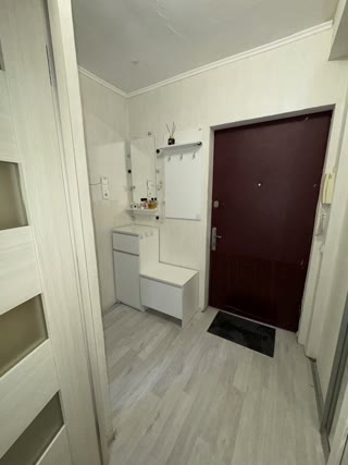 Продаж 1-кімнатної квартири біля Голосіївського парку