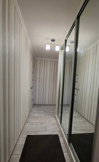 Продаж 1-кімнатної квартири на Березняках — перша лінія озера Тельбін!