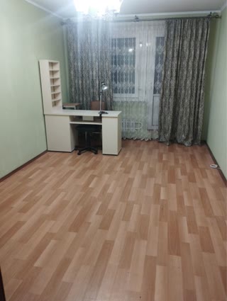For Sale 4-Room Apartment Horizon
