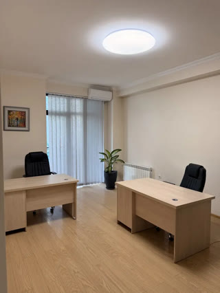 ქირავდება საოფისე ფართი საბურთალოზე